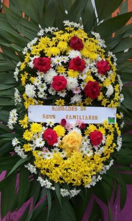 COROA COM OITO ROSAS ABERTAS 